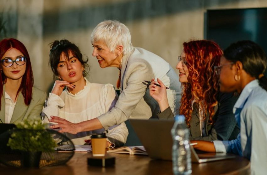  Mentorship Matters: How to Build a STEM Network That Lifts You Up